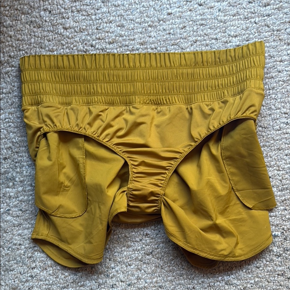 NIKE Women's Athletic Shorts Size XL - Picture 12 of 16
